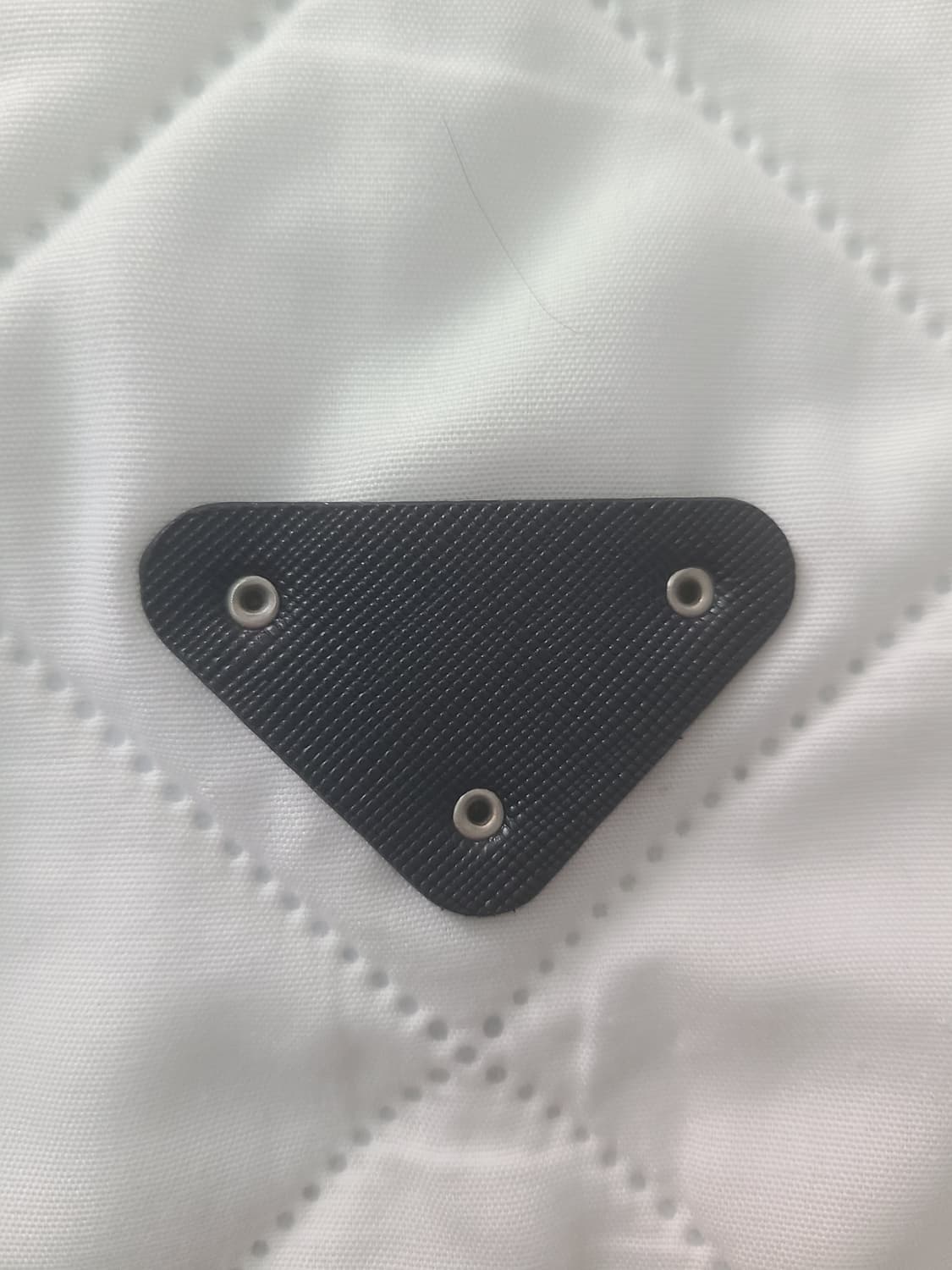 프라다 로고/ 엠블럼  상품이미지3