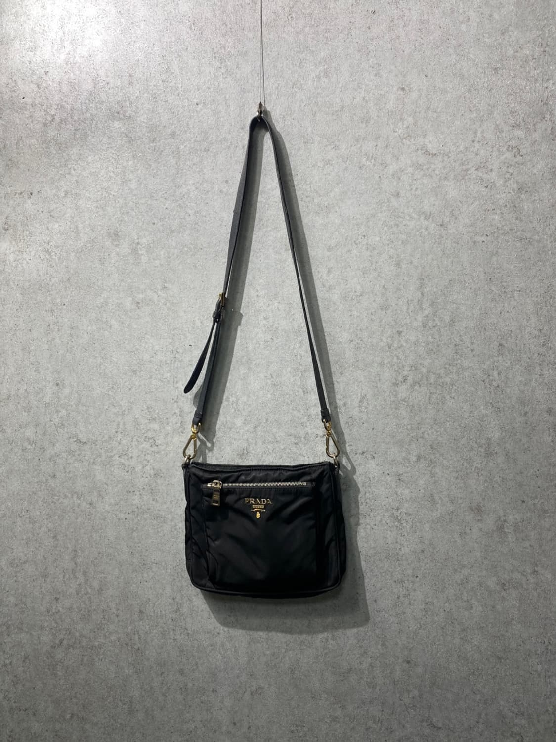 [27*19] Prada 프라다 포코노 나일론 크로스백 상품이미지1