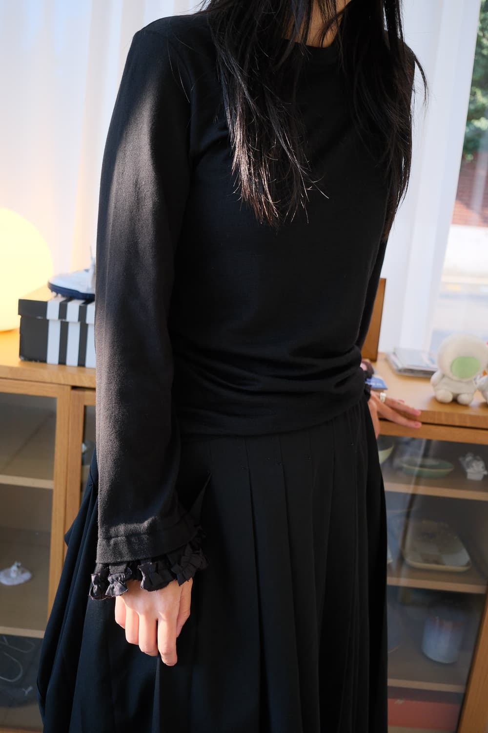 Frill long sleeve top 상품이미지1