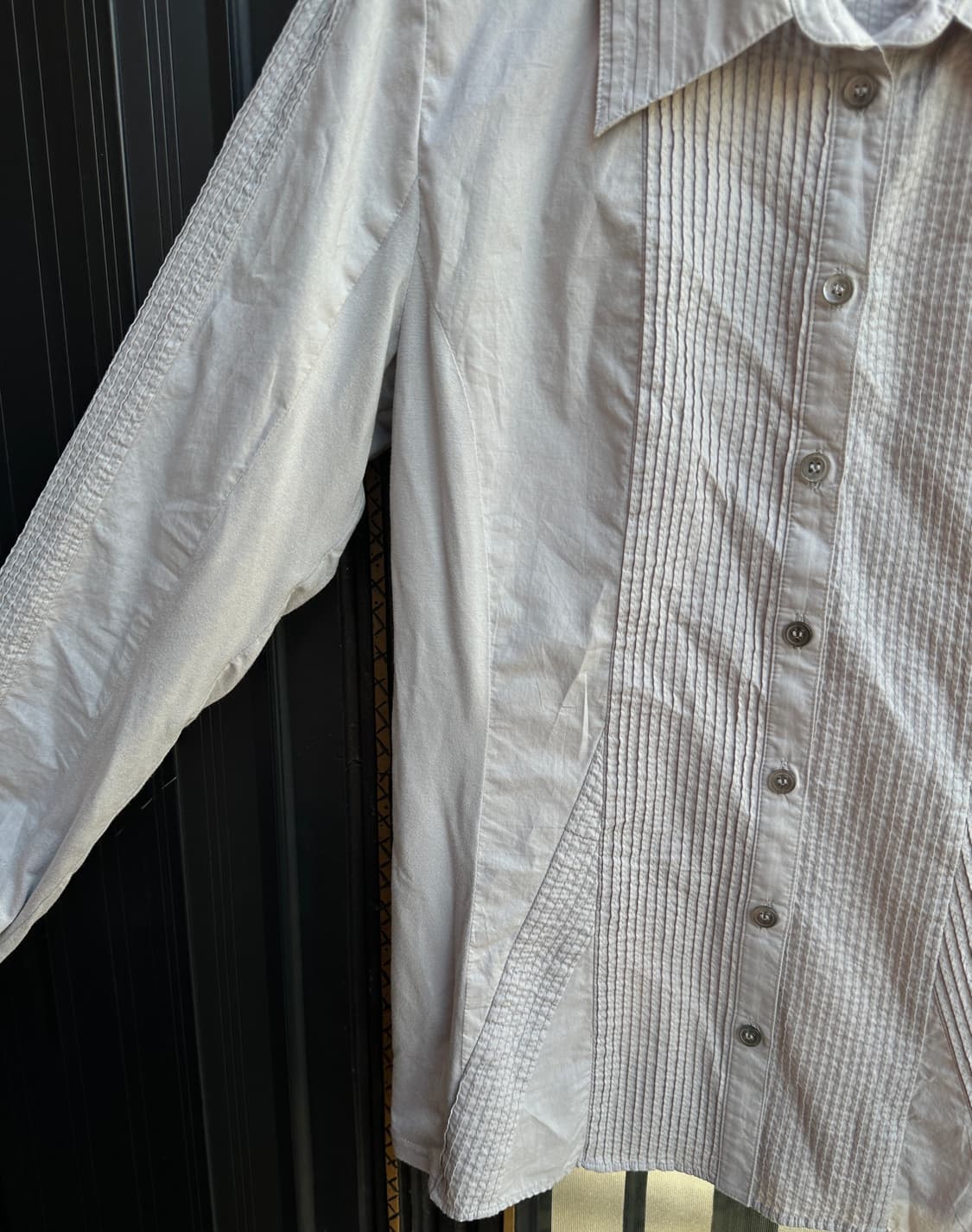 essentiel hiroko bis pintuck shirt 상품이미지3