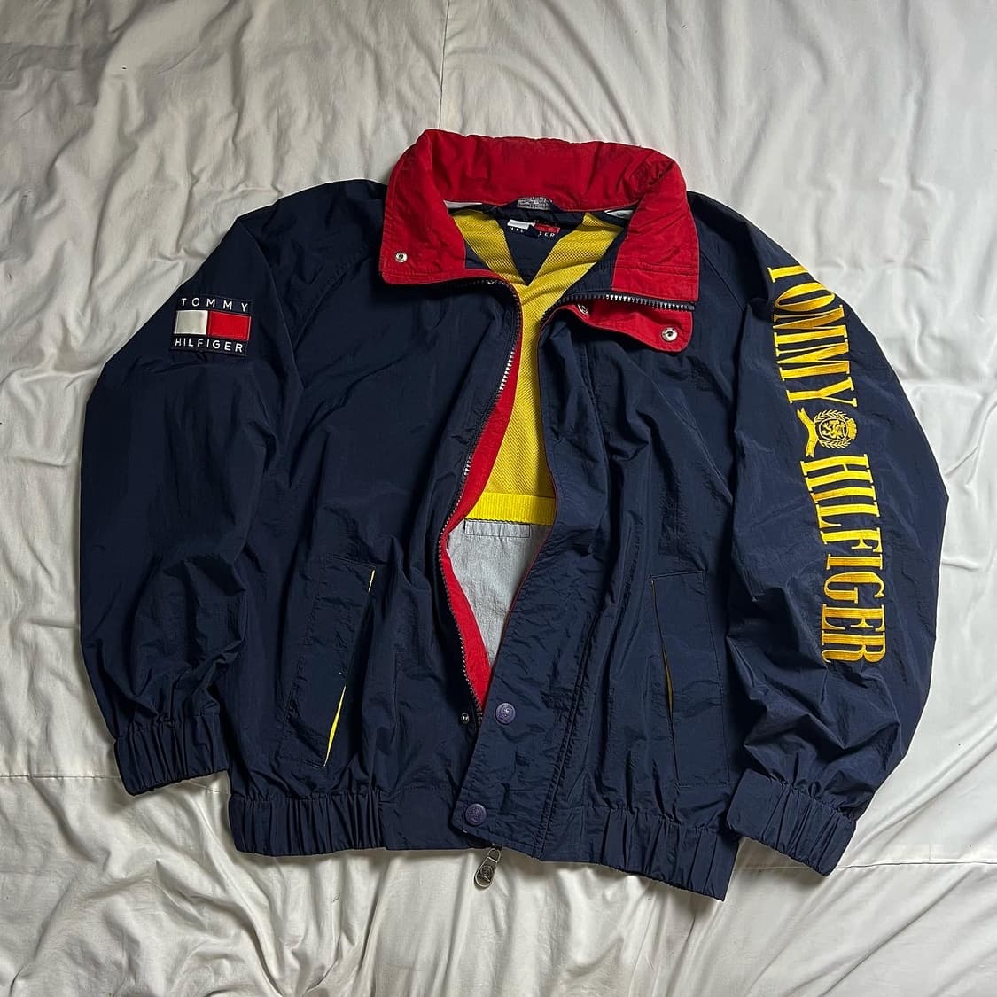 90s 타미힐피거 스펠아웃 바람막이 자켓 상품이미지1