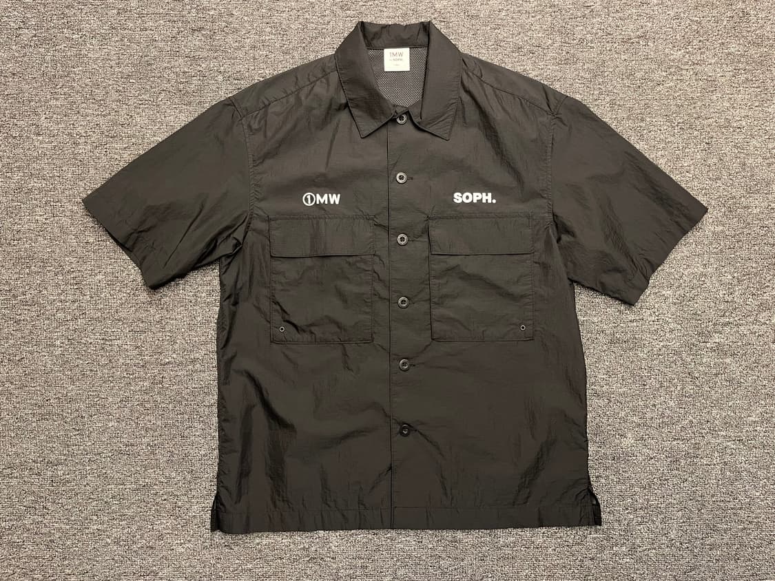 [90] 1MW by SOPH. 블랙 반팔 셔츠 상품이미지1