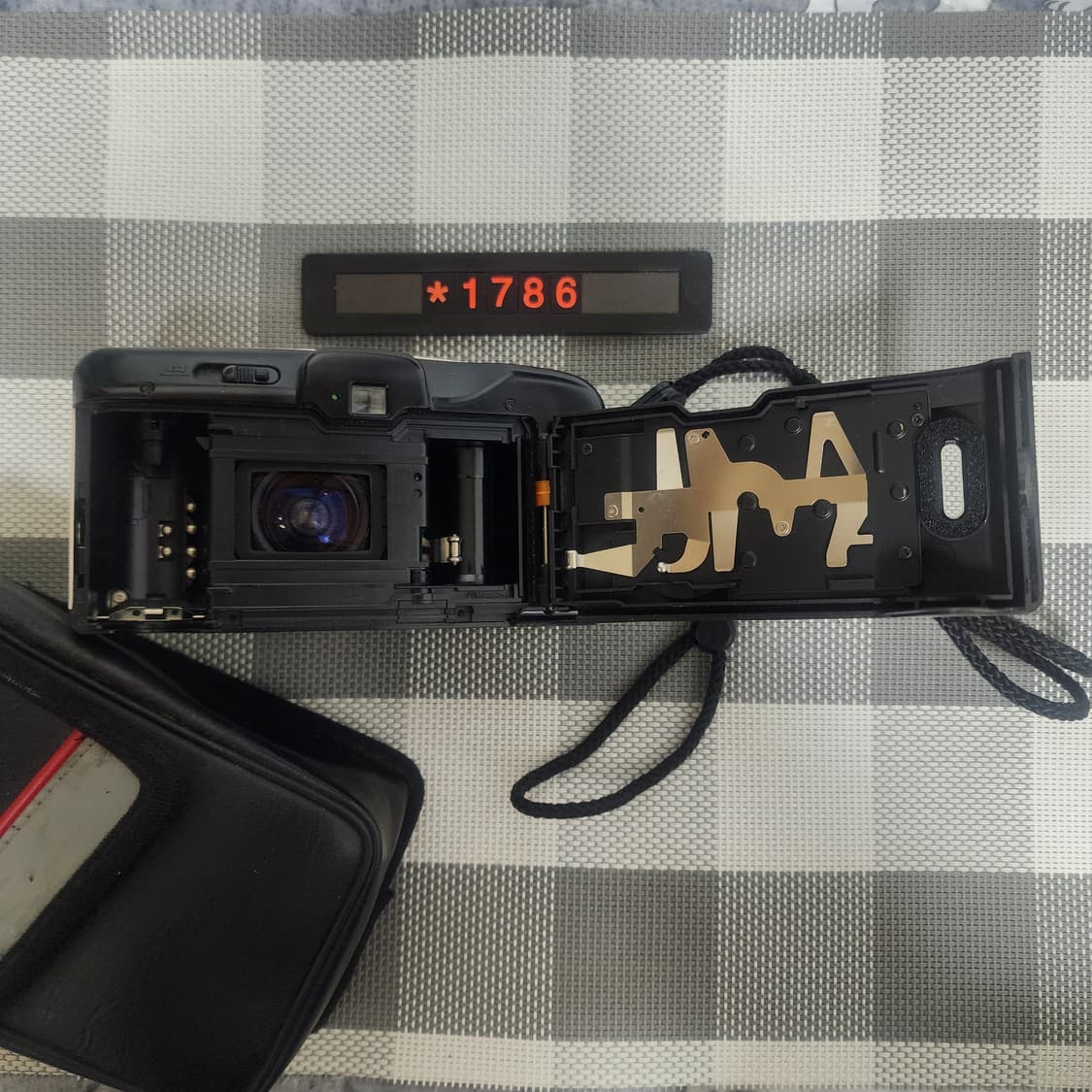 캐논 오토보이 S XL 파노라마 필름카메라 실버바디 파우치포함 상품이미지5