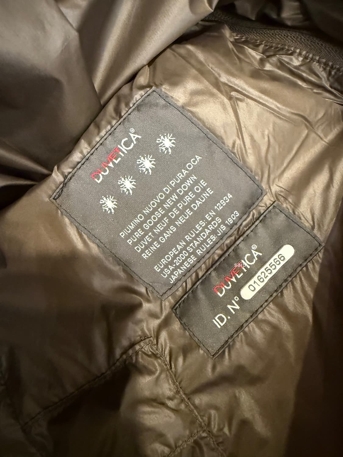 듀베티카 구스 패딩 래빗카라 40사이즈 상품이미지5