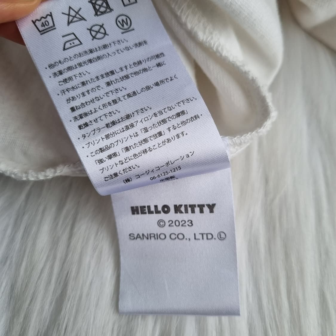베이비돌x헬로키티 콜라보 프린트 오버핏 반팔 티셔츠 2121 상품이미지8
