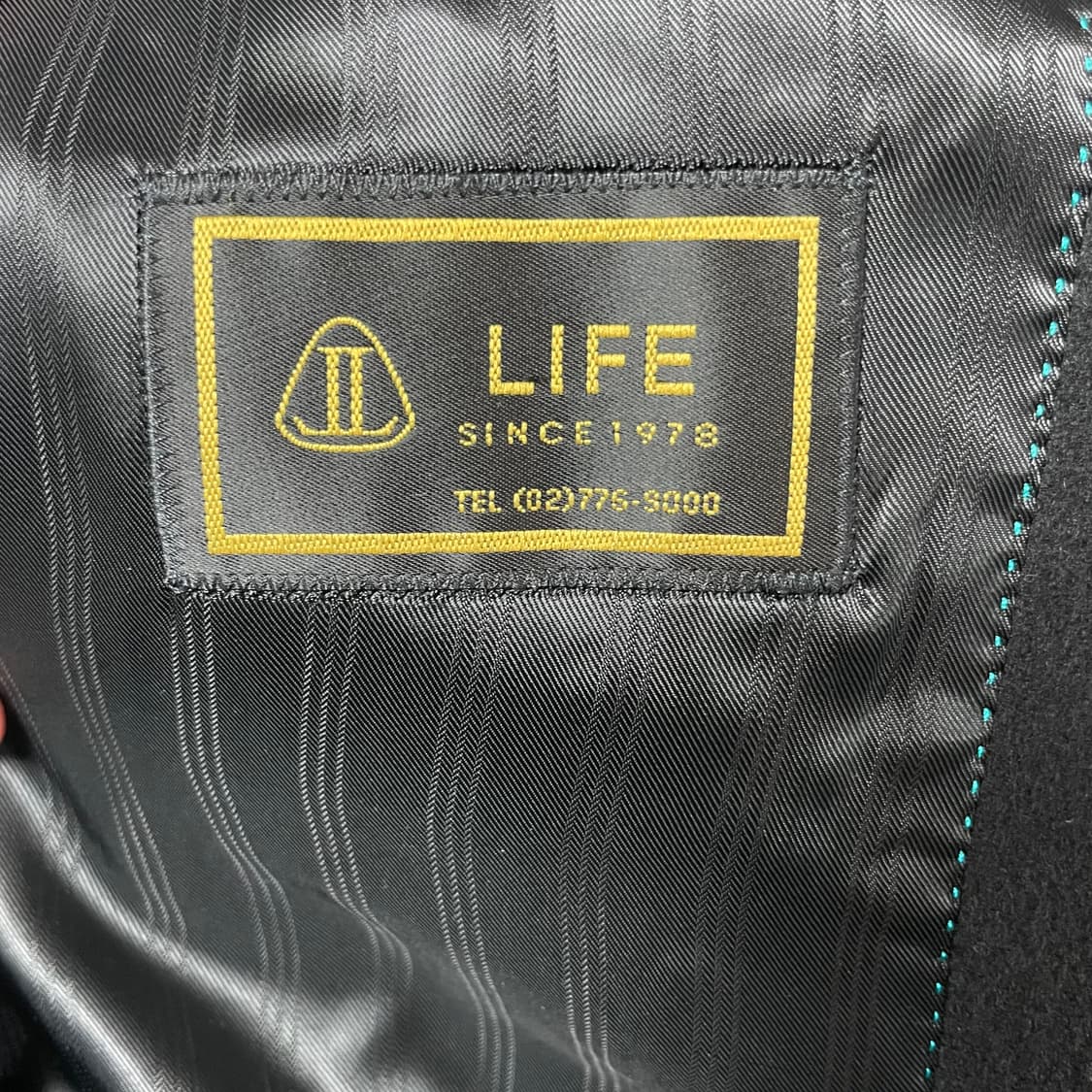 LIFE 블랙 혼방 싱글 코트 상품이미지4