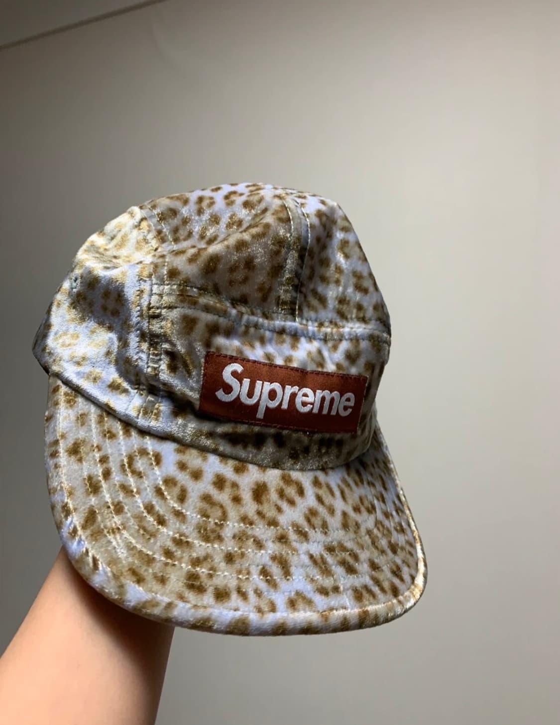 슈프림 캠프캡 레오파드 벨벳 tan 상품이미지2