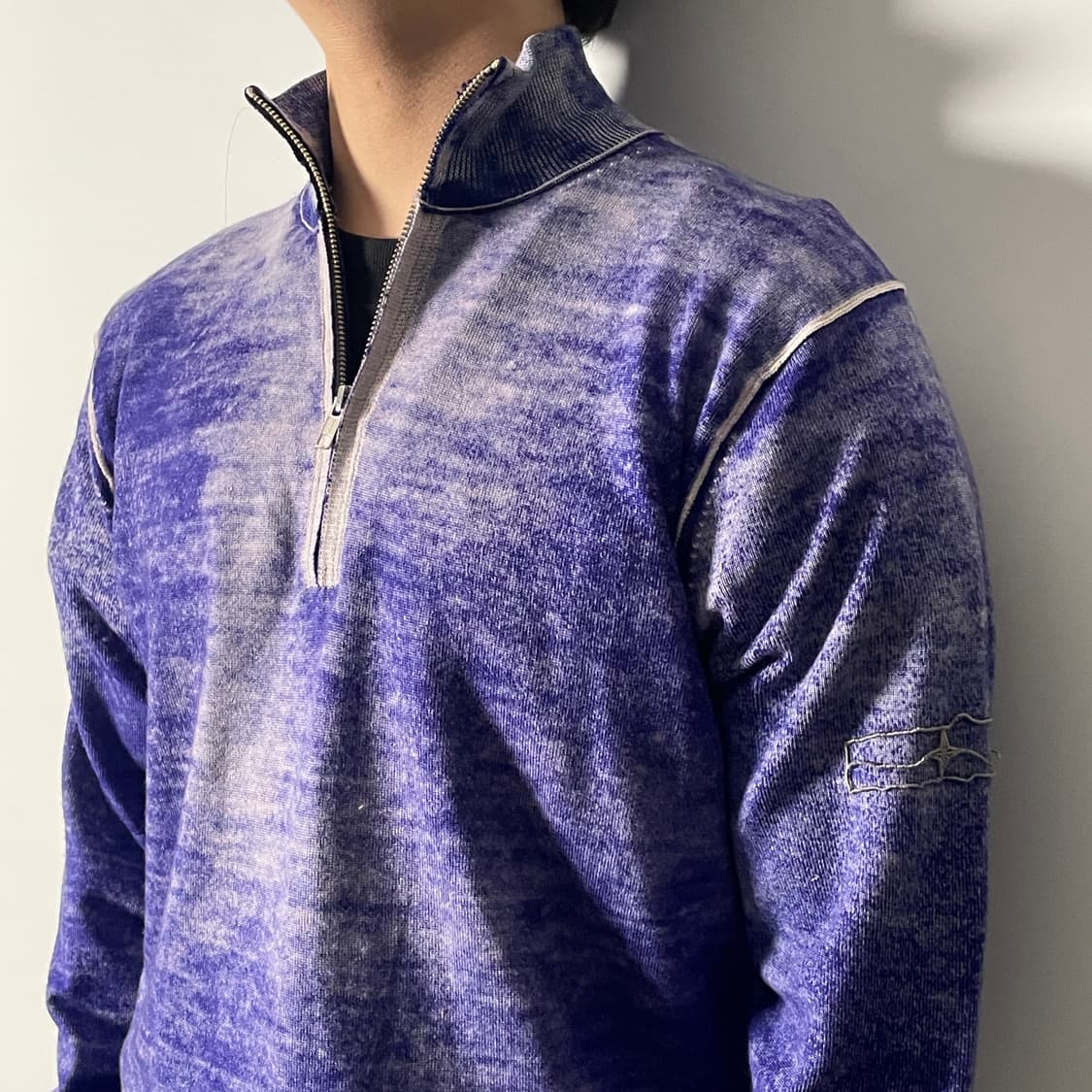 09fw 스톤아일랜드 그라데이션 반집업 니트 (on.718)   상품이미지3