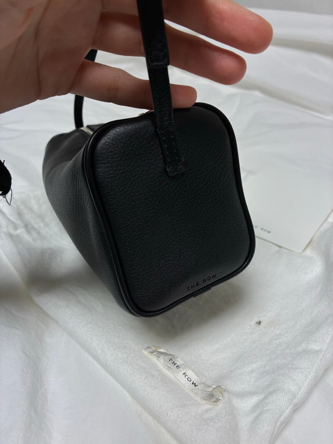 더 로우 90s 백 상품이미지4