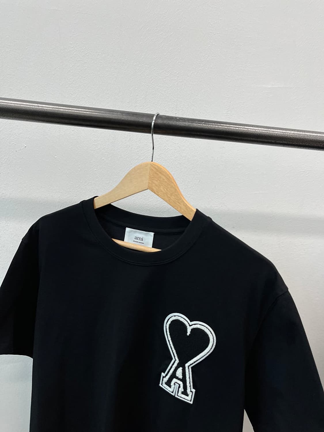 100) 아미 빅하트 반팔티  상품이미지4