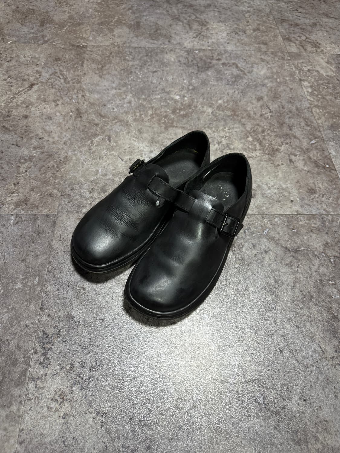 닥터마틴 패트리샤 240 상품이미지1