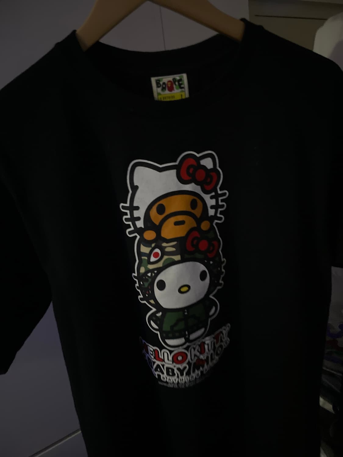 베이프x헬로키티 베이비마일로 블랙 티셔츠 L 국내판 상품이미지8