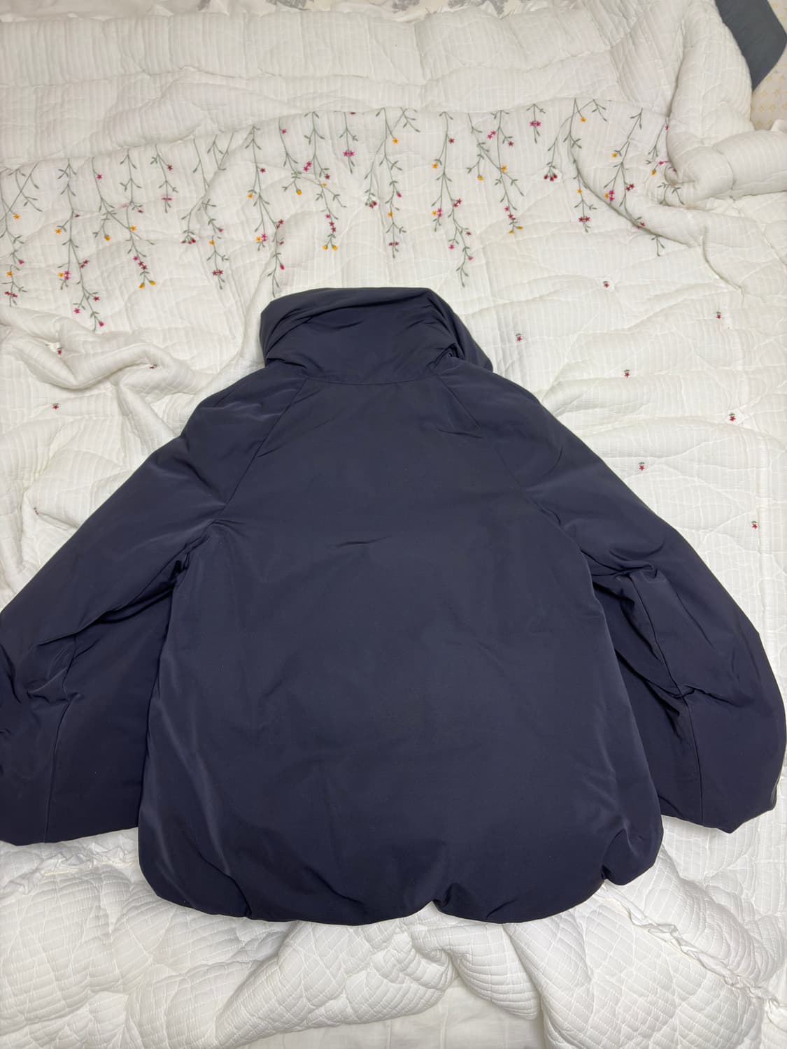 유니클로 질샌더 하이브리드 다운 패딩 M 상품이미지2