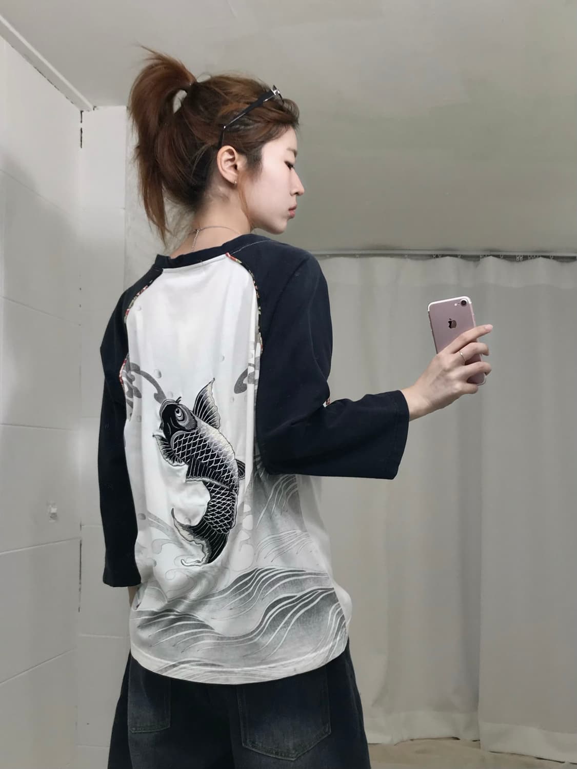 카라쿠리타마시이 오리엔탈 잉어 자수 나그랑 7부 티셔츠 상품이미지2