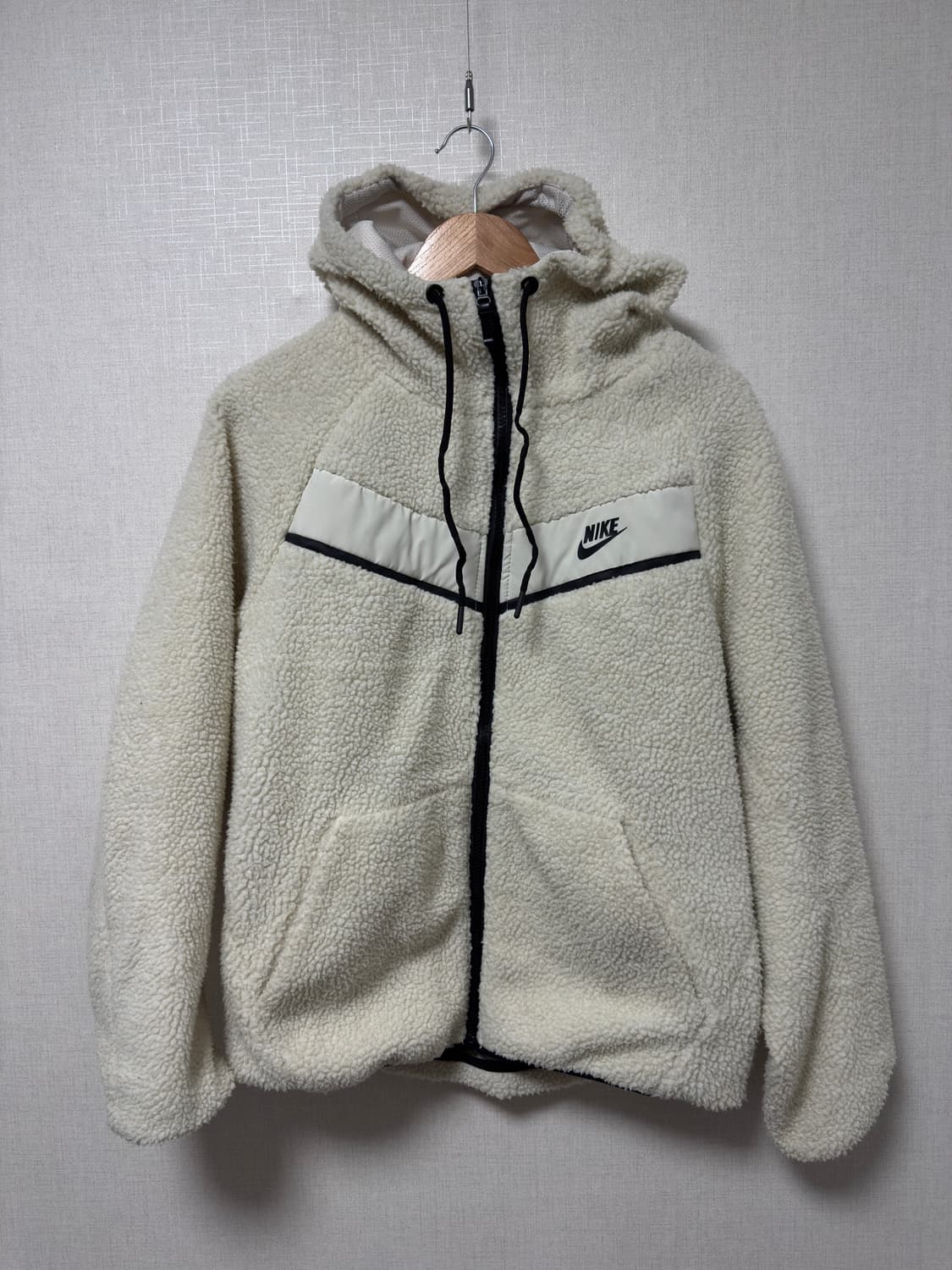 나이키 후리스 뽀그리 화이트 상품이미지1