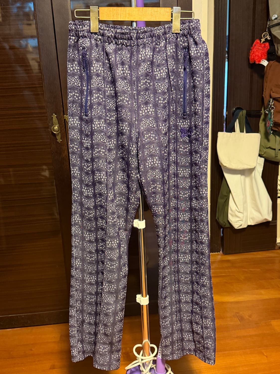 [남녀공용S]니들스 트랙팬츠 퍼플 상품이미지1