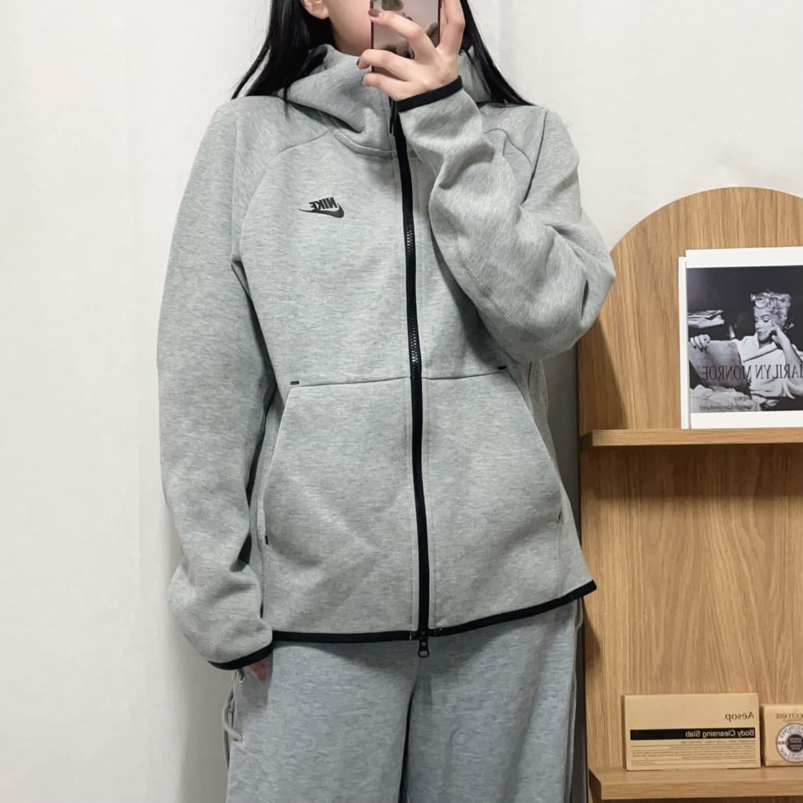 [정품] 나이키 그레이 테크팩 투웨이 후집 [ L ] 상품이미지3