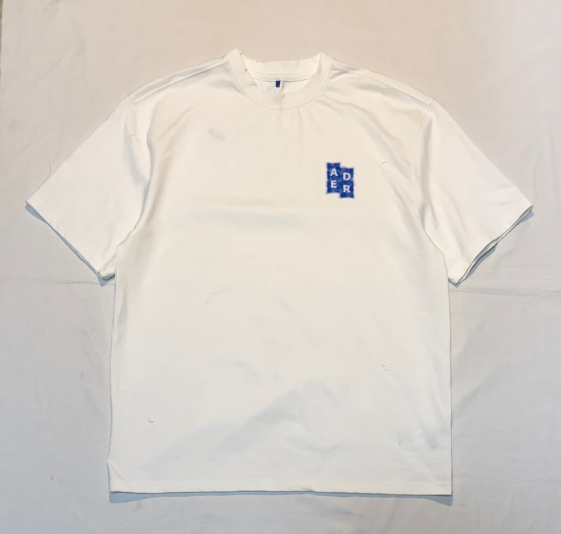 아더에러 23ss 시그니피컨트 티셔츠 화이트 상품이미지1
