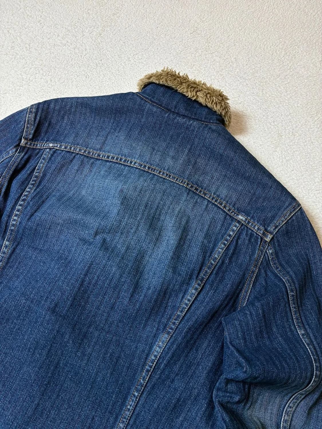 리바이스 00's 양털 워시드 데님 트러커 자켓 PN7931 상품이미지7