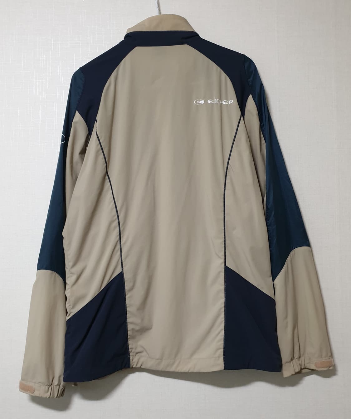아이더 바람막이 자켓 M 95 사이즈  상품이미지2
