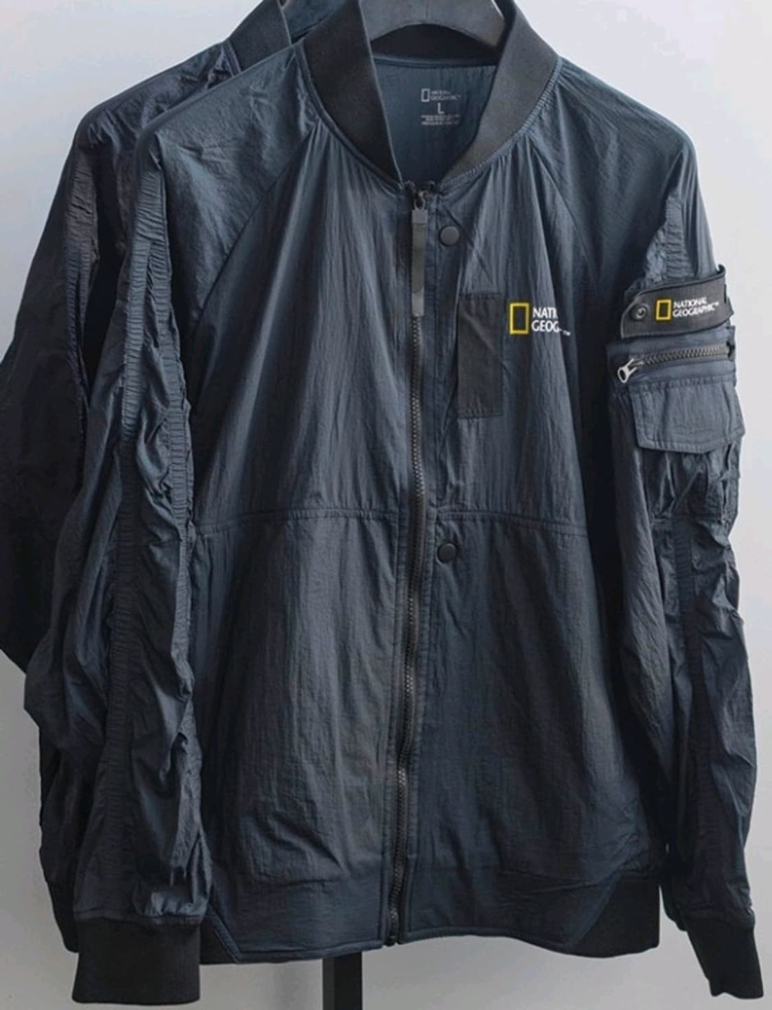 내셔널지오그래픽 봄버 자켓 상품이미지2