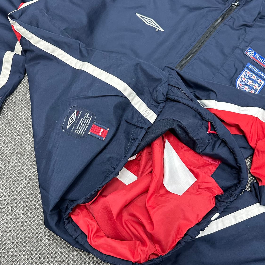 엄브로 잉글랜드 축구 국대 02-03시즌 아노락 XL 상품이미지7