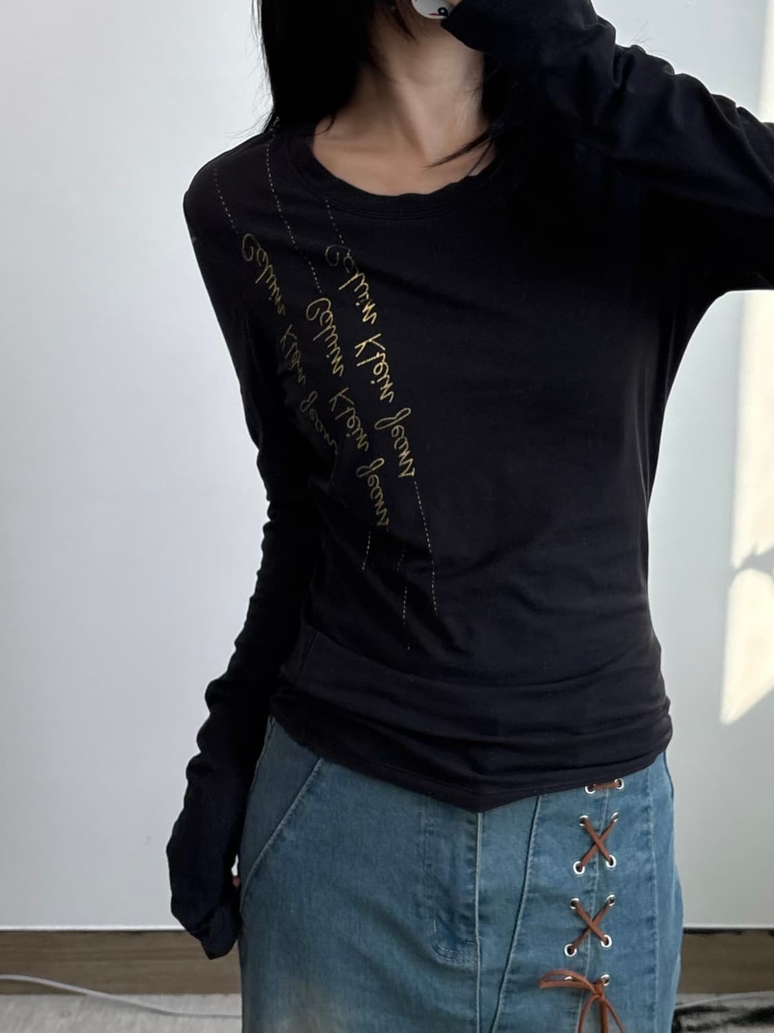 캘빈클라인 y2k 롱슬리브 티셔츠 와투케 상품이미지2