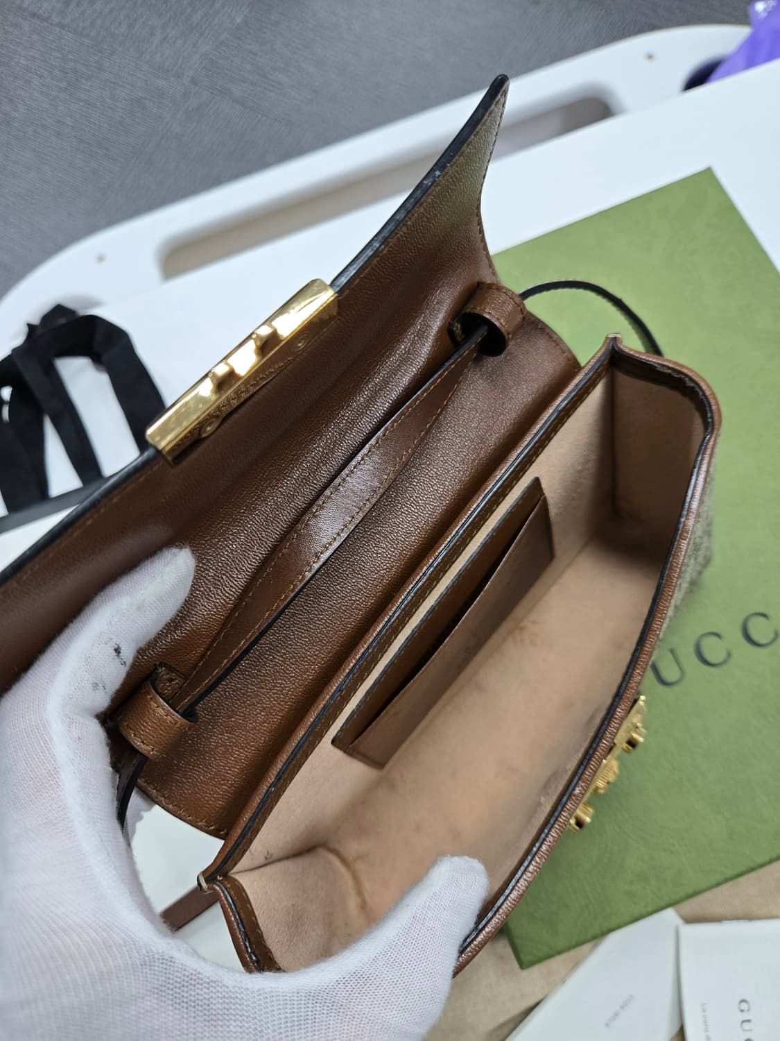 [50%세일] 구찌 패들락 크로스백 상품이미지7