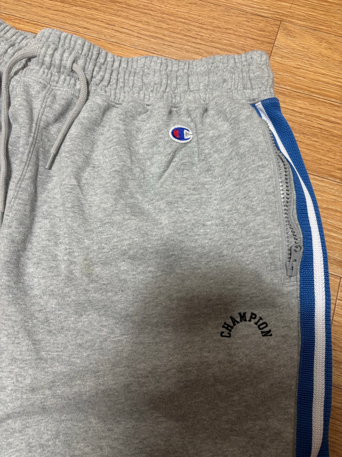 챔피온 회색 트랙 바지 상품이미지2