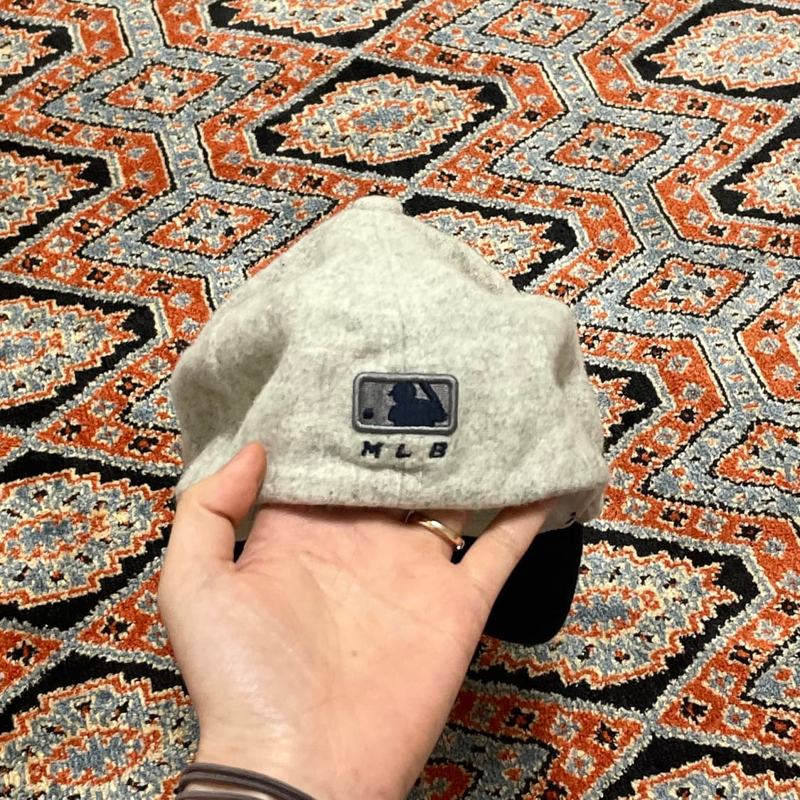 MLB 뉴욕양키스 오트밀 네이비 배색 모직 야구볼캡 XS-S 상품이미지2