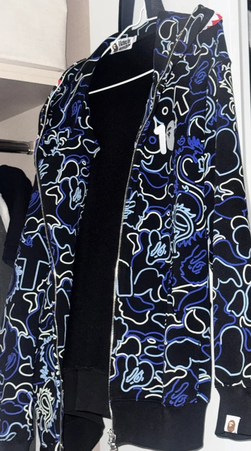 베이프 x 88rising 샤크후드 M 상품이미지3