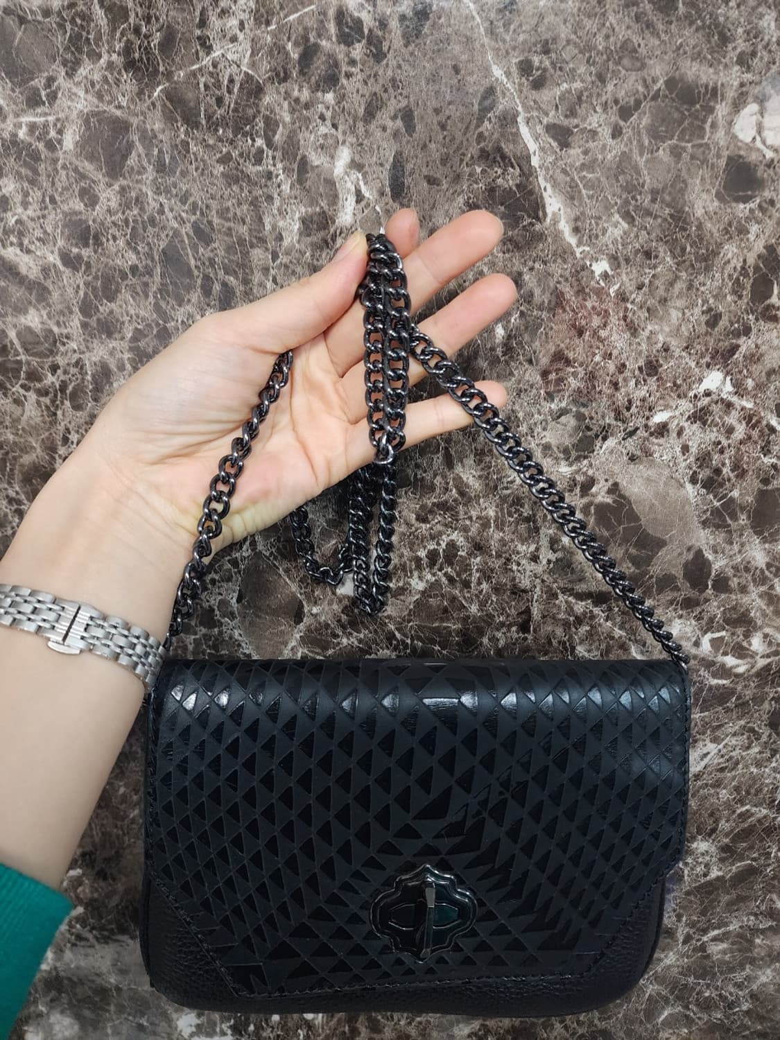 오야니 체인크로스백 상품이미지7