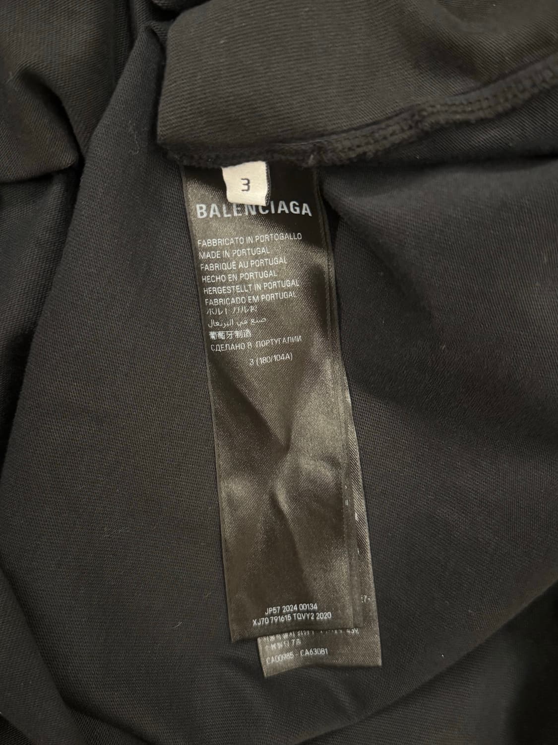 발렌시아가 파리스문 더블프론트 티 상품이미지4