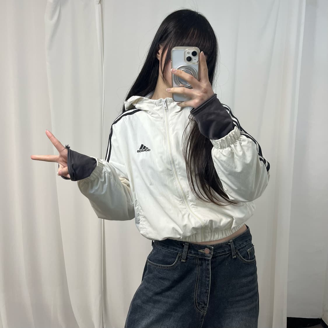 Adidas White Windbreaker 상품이미지1