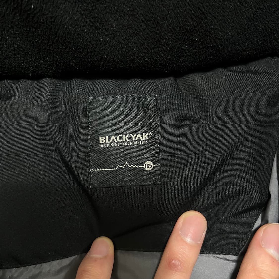 블랙야크 키즈 덕다운 와펜 후드 롱패딩 점퍼 [블랙] 165 상품이미지6