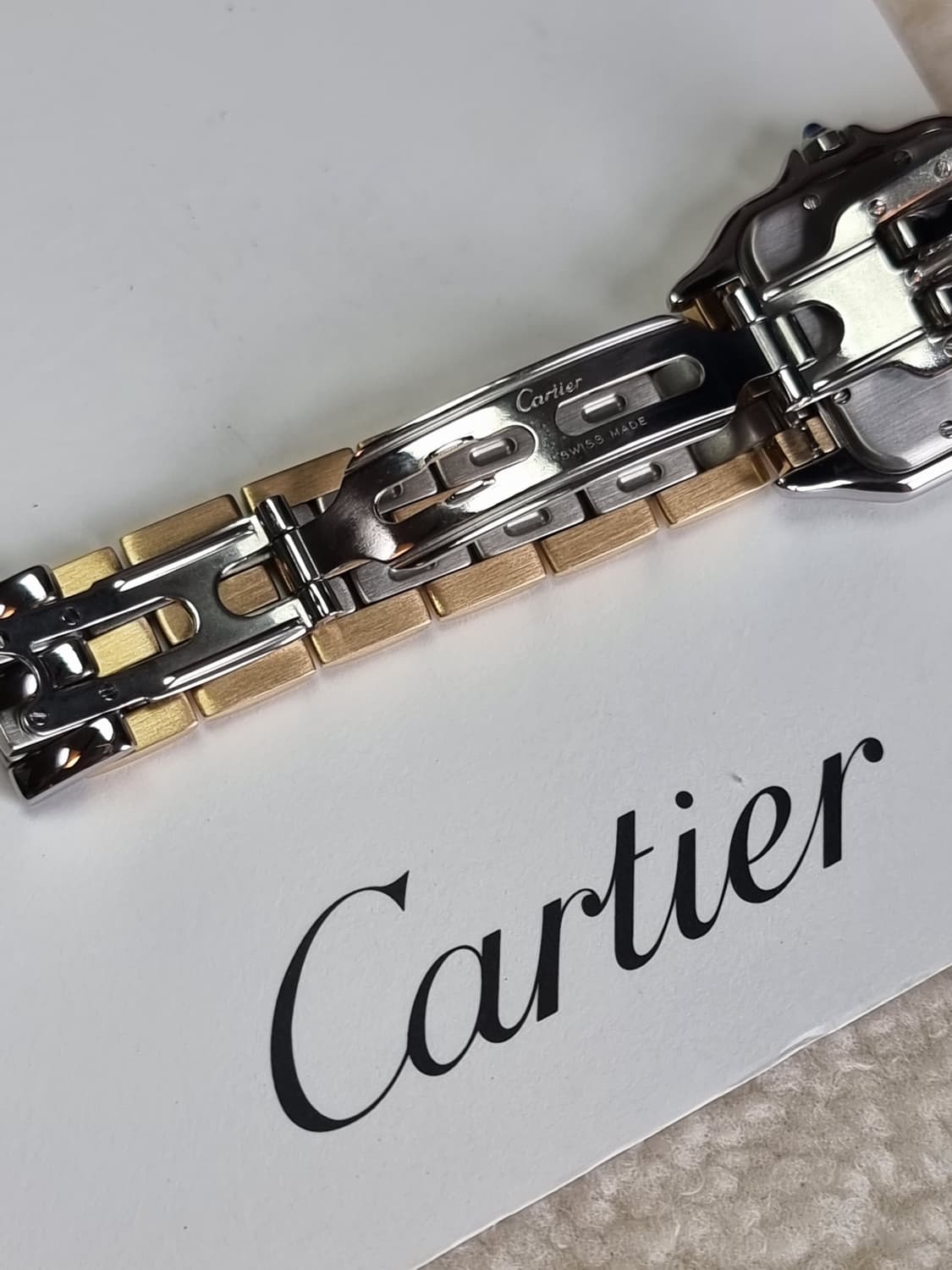 까르띠에 팬더 18K 옐로우 3-row 콤비 M 쿼츠 남녀공용 시계
 상품이미지5