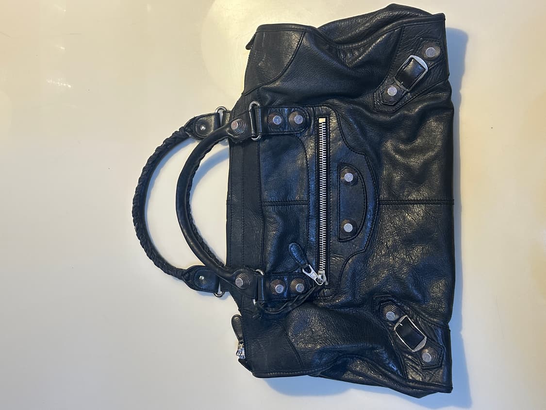 발렌시아가 모터백 라지 블랙 상품이미지4