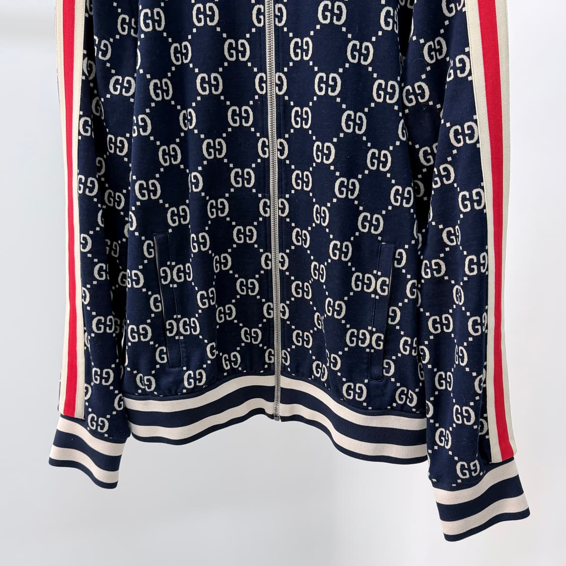 [S급/2XL] 구찌 GG 자카드 트레이닝 셋업 집업 팬츠 상품이미지4