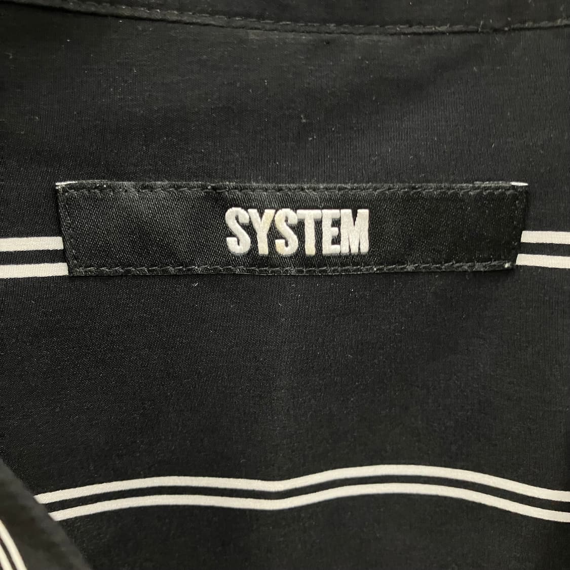 시스템 블랙 스트라이프 셔츠 105 상품이미지3