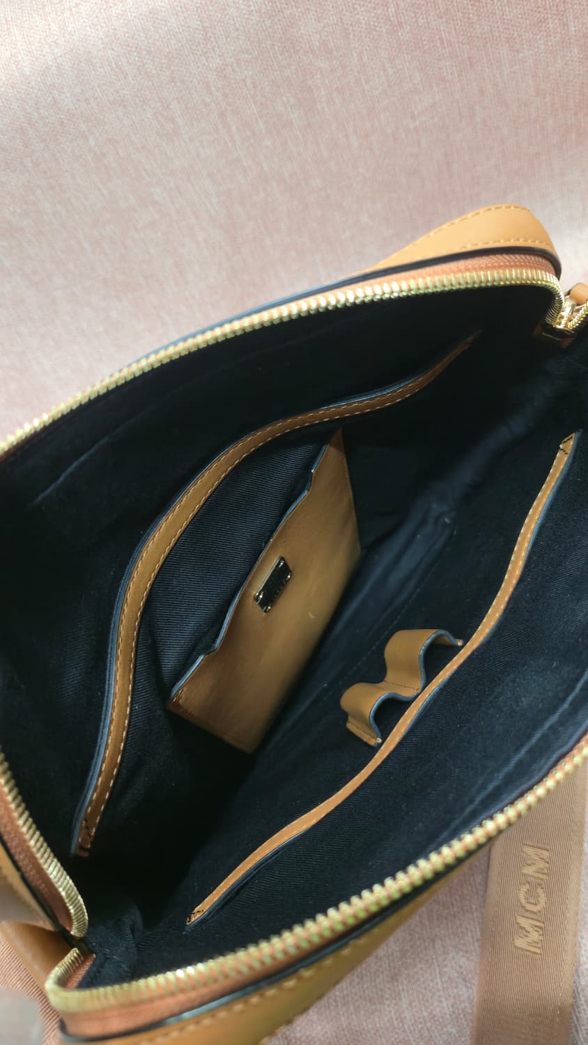 MCM 정품  비세토스 크로스백  메신저백 코냑 상품이미지7