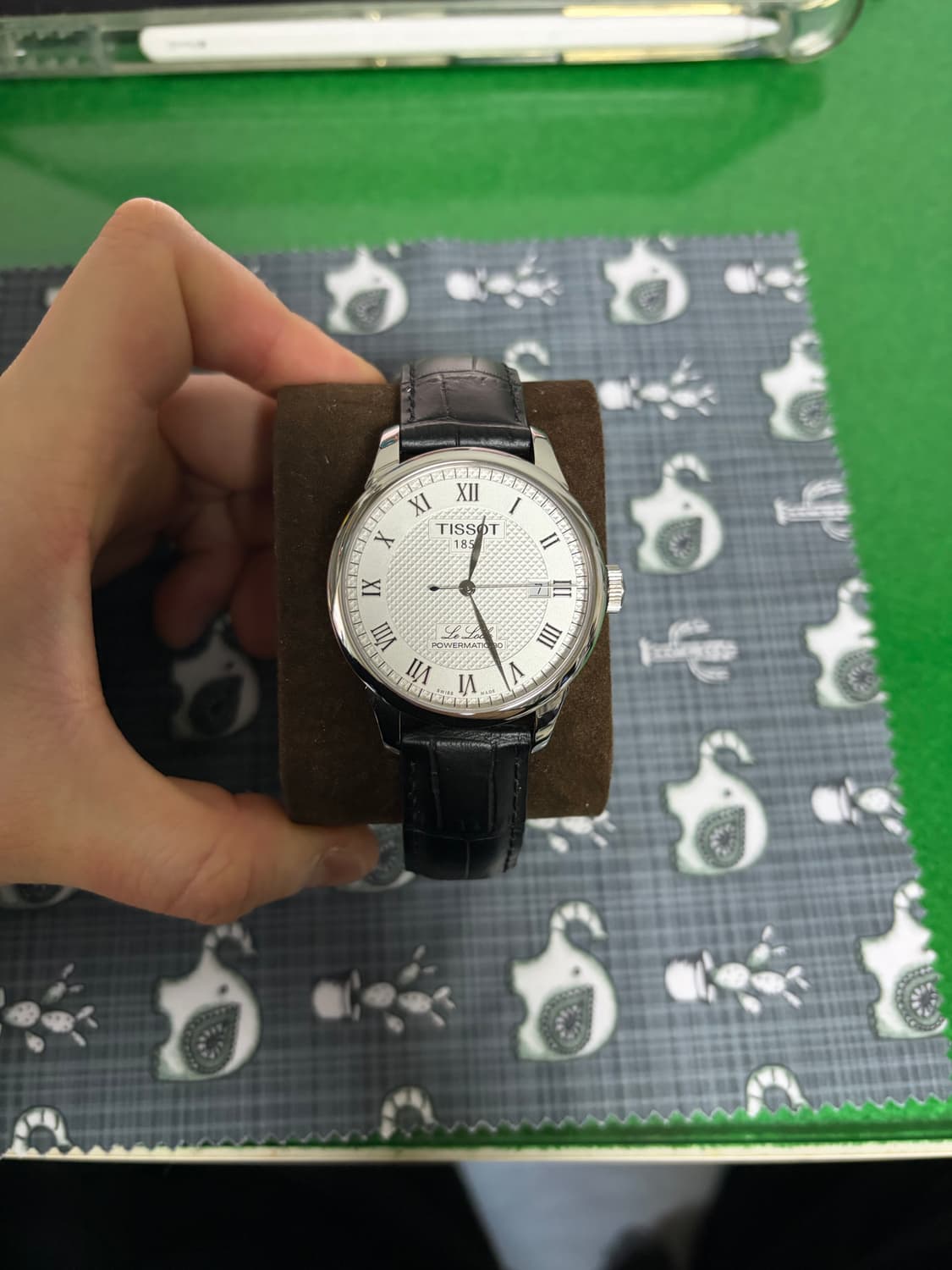 (상태 최상) 티쏘 르로끌 판매합니다 상품이미지1