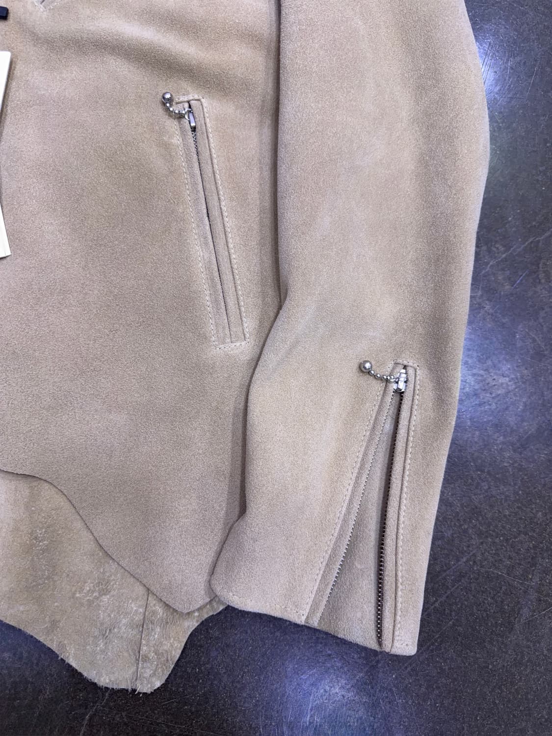 비바스튜디오 언발란스 스웨이드 싱글 라이더자켓 M 상품이미지9