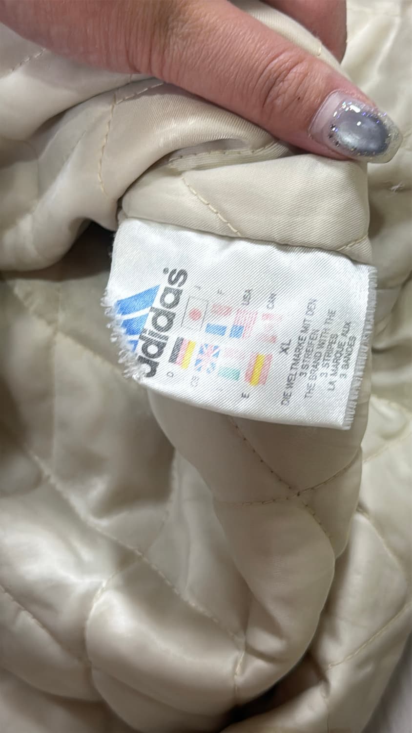 아디다스 00‘s 올드스쿨 누빔점퍼 상품이미지8