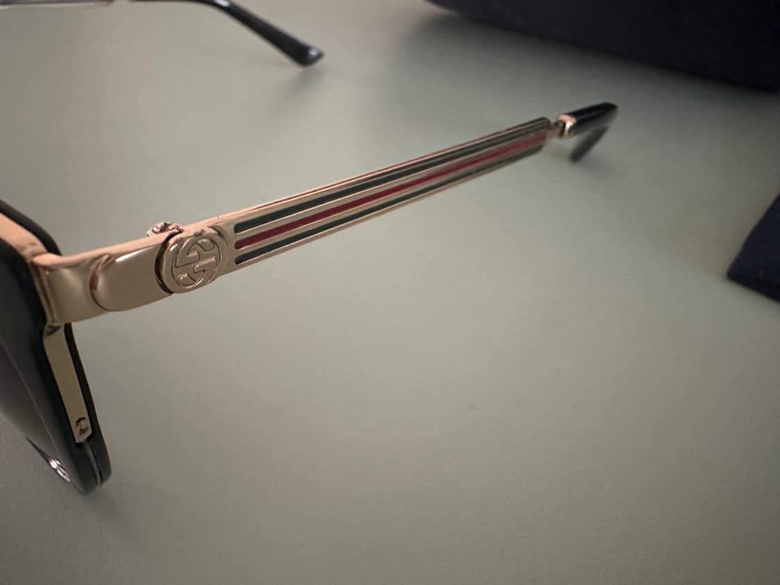 구찌 선글라스 블랙 골드 라인 상품이미지5