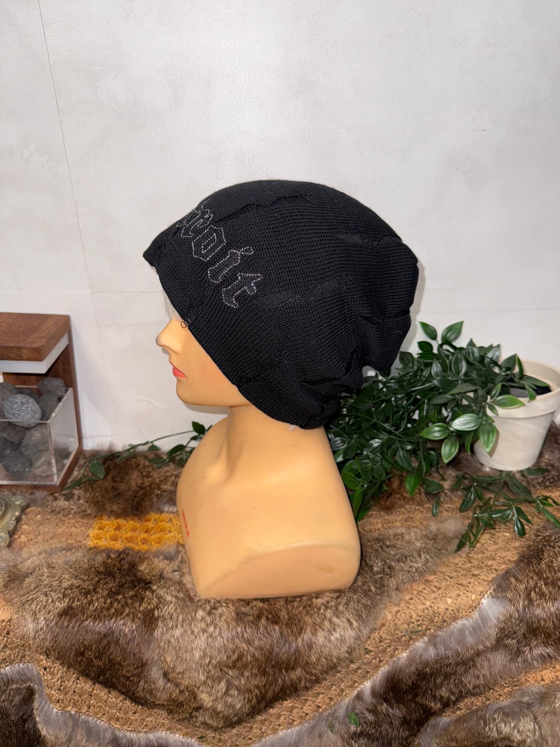 MLB black damage lettering loose beanie 상품이미지1