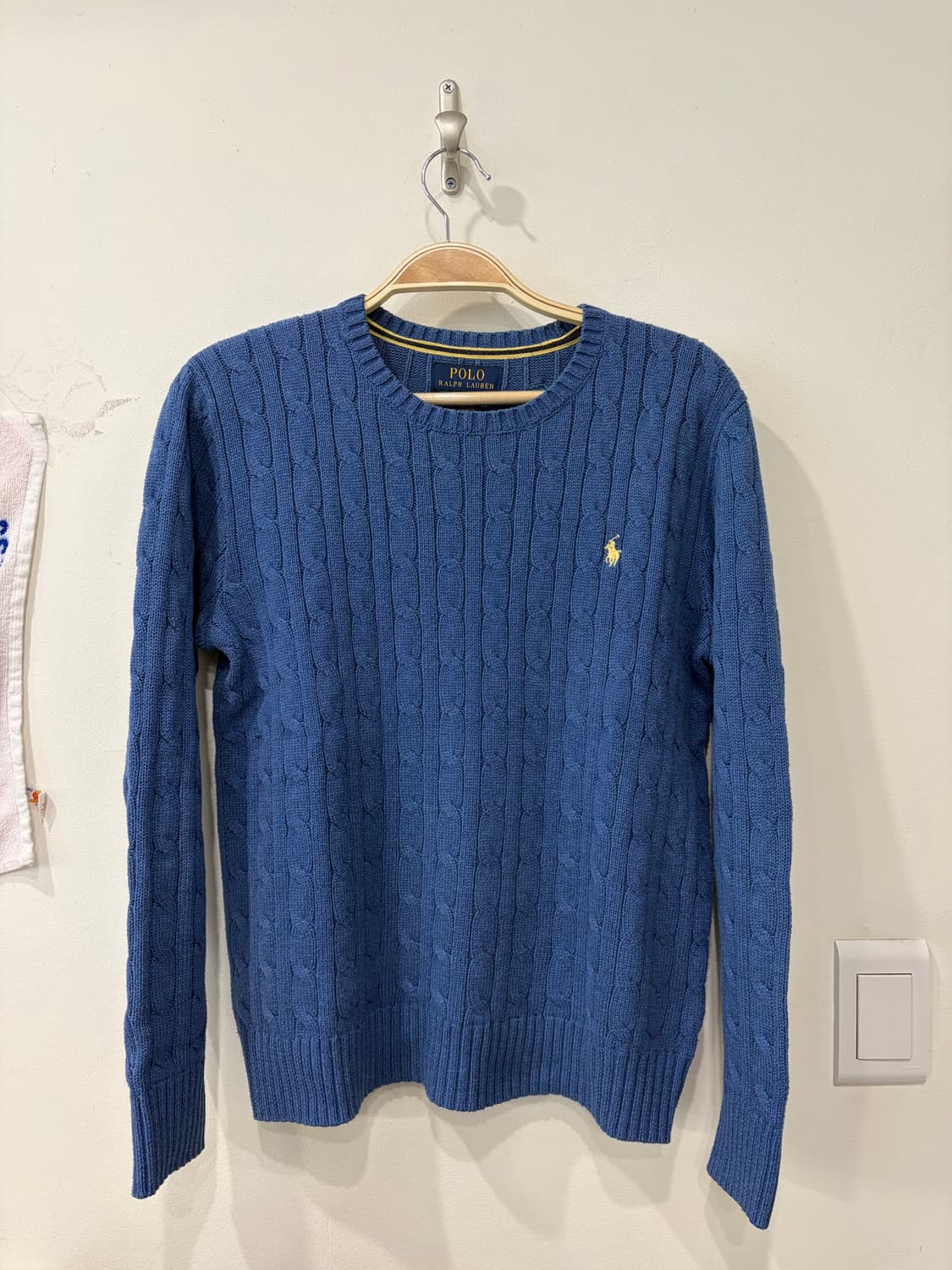 111. 폴로 꽈배기 니트 상품이미지1