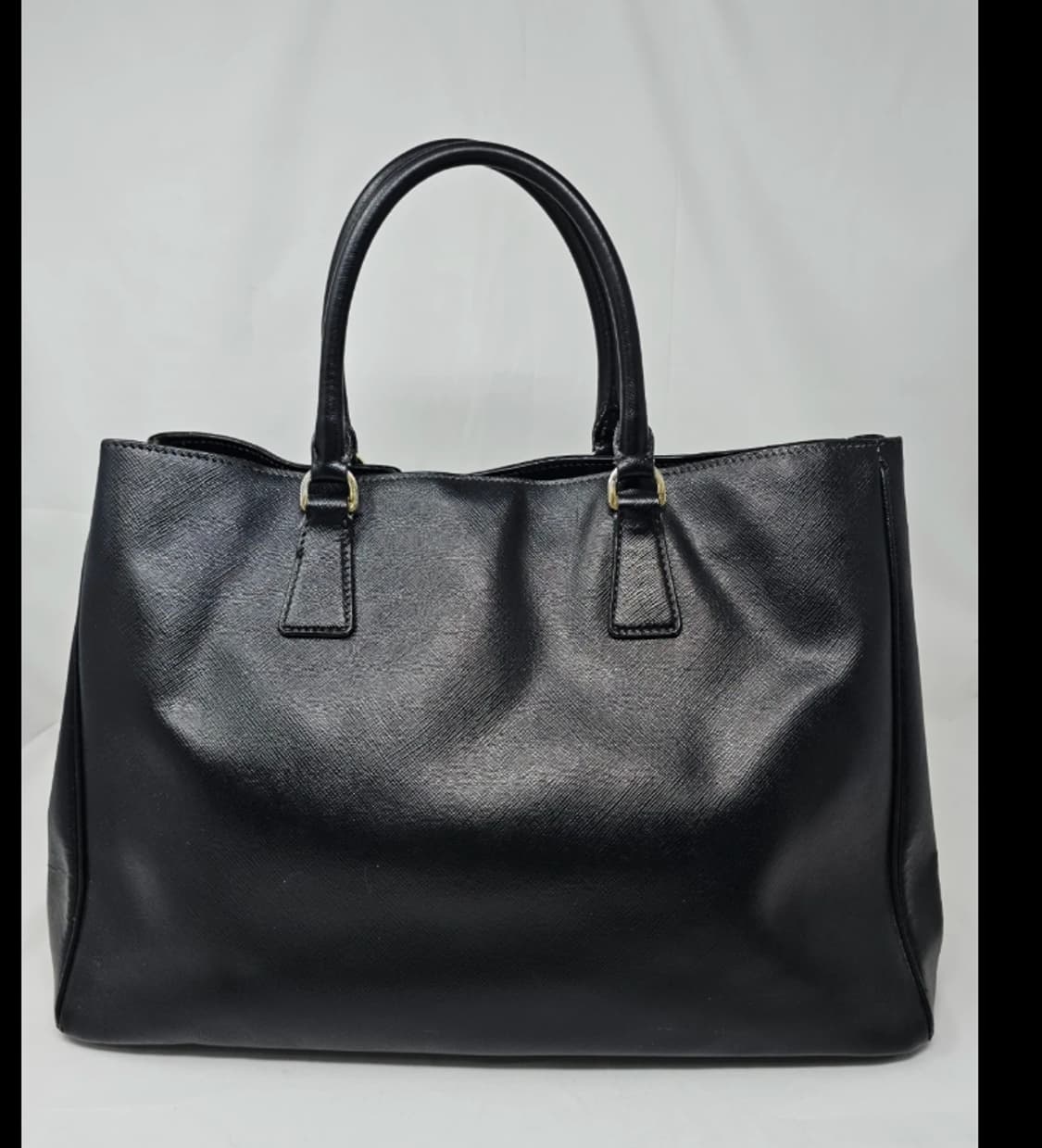 정품 프라다 사피아노 럭스 BN1844 블랙 토트백 상품이미지3