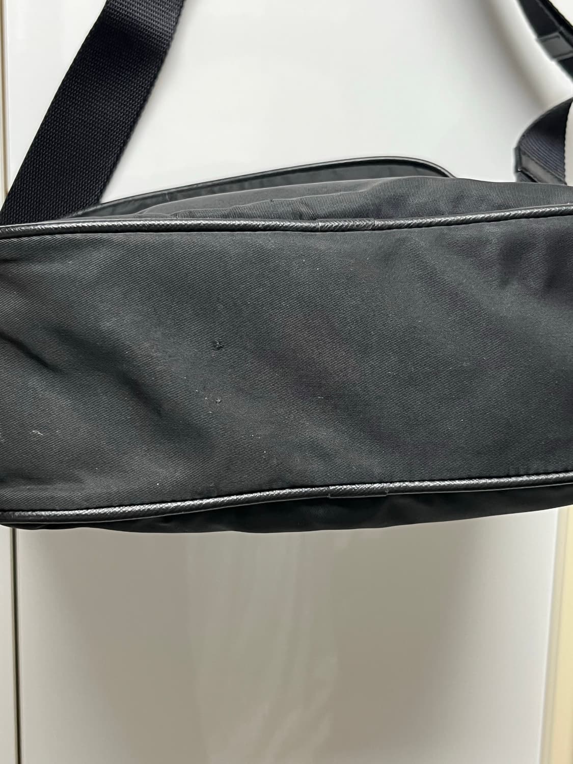 프라다 블랙 나일론 크로스백 상품이미지7