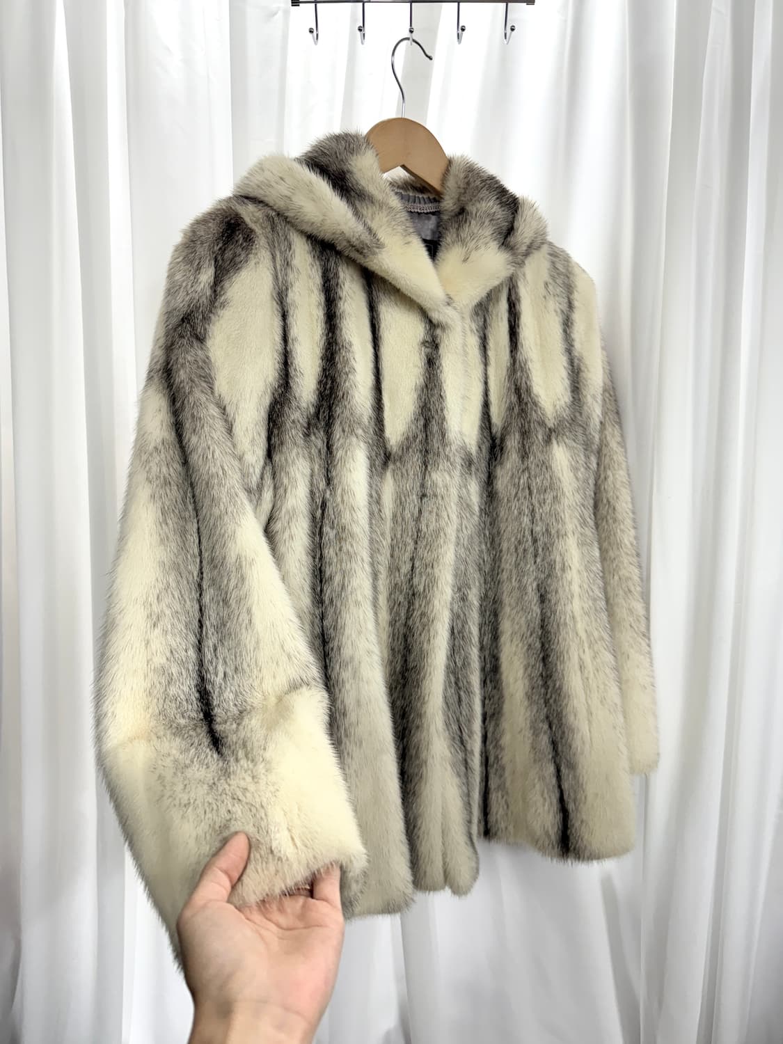 NAFA hooded mink coat 상품이미지1