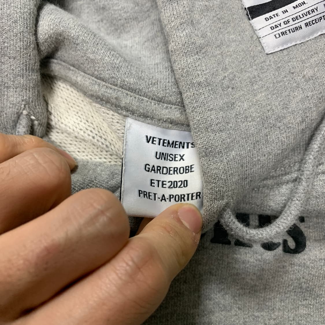 L)Vetements 베트멍 20ss 바코드 후드티 상품이미지8